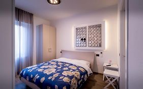 B&B Affittacamere A2 PASSI